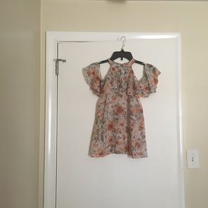 Ups & downs women cold shoulder floral top.